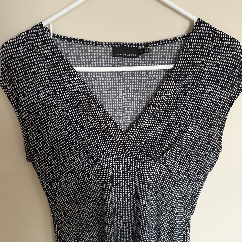 Y2K Black and White Square Print Crossover Short Sleeve Blouse The Limited Sz S - Picture 2 of 6